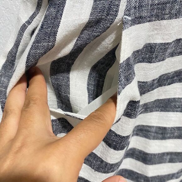 Soft Surroundings Women's Cold Shoulder Sunset Tunic Top Black & White Medium - Picture 7 of 11